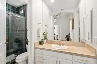 10747 E Greenway Rd, Scottsdale, AZ 85255 - Photo 24