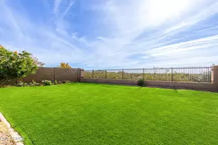 18163 E La Posada Ct, Gold Canyon, AZ 85118 - Photo 2