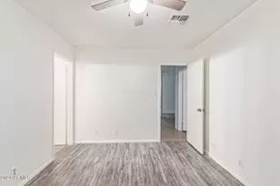 511 W Blackhawk Dr, Phoenix, AZ 85027 - Photo 22