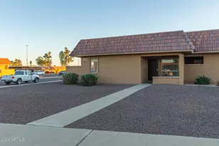 511 W Blackhawk Dr, Phoenix, AZ 85027 - Photo 2