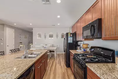 17584 W Tonto Street, Goodyear, AZ 85338 - Photo 16