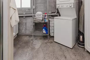 353 E Thomas Rd, Phoenix, AZ 85012 - Photo 22