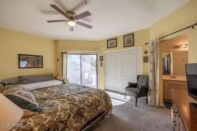 9151 W Greenway Road #273, Peoria, AZ 85381 - Photo 4