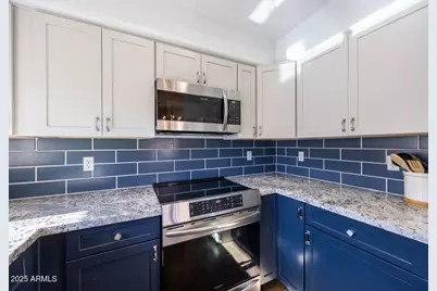 9151 W Greenway Road #273, Peoria, AZ 85381 - Photo 12