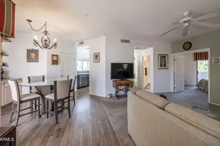 9151 W Greenway Rd, Peoria, AZ 85381 - Photo 10