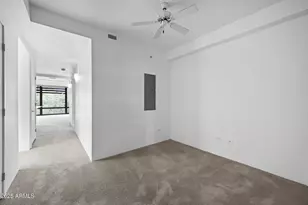 7137 E Rancho Vista Dr, Scottsdale, AZ 85251 - Photo 6