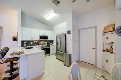 6552 S Sawgrass Drive, Chandler, AZ 85249 - Photo 38