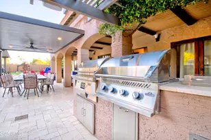 241 E 15th St, Tempe, AZ 85281 - Photo 52