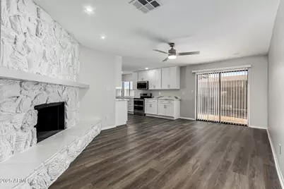 5553 W Hartford Avenue, Glendale, AZ 85308 - Photo 12