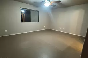 23863 N 36th Ave, Glendale, AZ 85310 - Photo 10