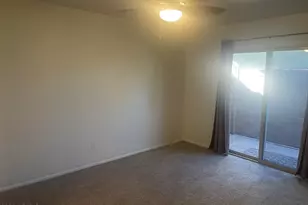 826 S Casitas Dr, Tempe, AZ 85281 - Photo 10