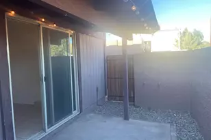 826 S Casitas Dr, Tempe, AZ 85281 - Photo 14