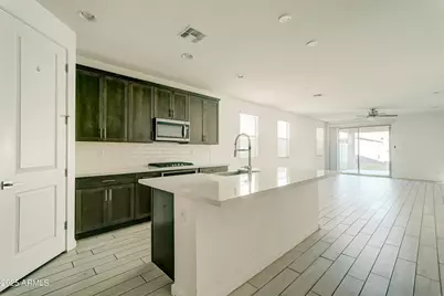 17704 W Fetlock Trail, Surprise, AZ 85387 - Photo 4