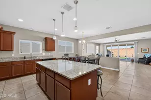 9456 W Georgia Ave, Glendale, AZ 85305 - Photo 10