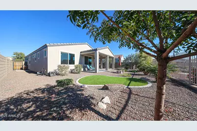 17887 W Hiddenview Drive, Goodyear, AZ 85338 - Photo 44