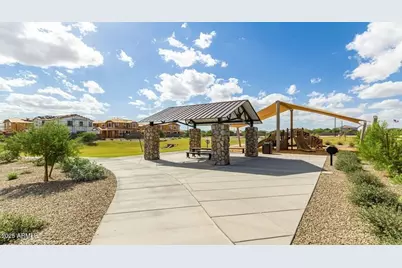 14766 W Gray Fox Trail, Surprise, AZ 85387 - Photo 14