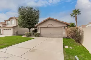 3160 S Laguna Dr, Chandler, AZ 85248 - Photo 2