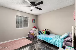 2301 E Marilyn Rd, Phoenix, AZ 85022 - Photo 18