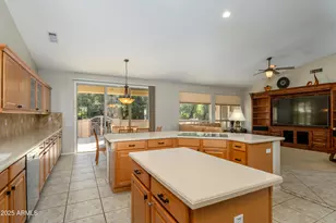 19973 N Half Moon Dr, Surprise, AZ 85374 - Photo 14