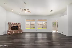 9007 W Kerry Ln, Peoria, AZ 85382 - Photo 6