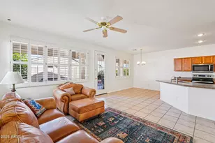 17982 W Udall Dr W, Surprise, AZ 85374 - Photo 10