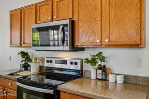 17982 W Udall Dr W, Surprise, AZ 85374 - Photo 16