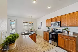 17982 W Udall Dr W, Surprise, AZ 85374 - Photo 20