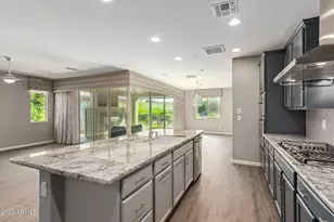 29098 N Sorrento Dr, Peoria, AZ 85383 - Photo 2