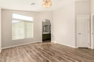 2725 E Mine Creek Rd, Phoenix, AZ 85024 - Photo 18