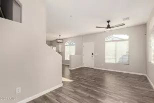 2725 E Mine Creek Rd, Phoenix, AZ 85024 - Photo 6