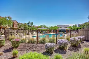 2725 E Mine Creek Rd, Phoenix, AZ 85024 - Photo 44