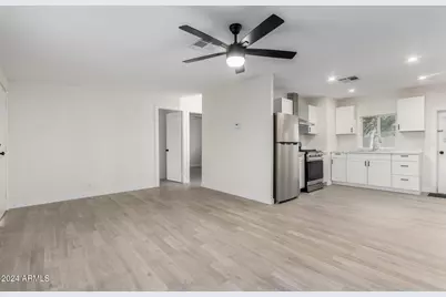 204 E Baseline Road, Buckeye, AZ 85326 - Photo 6