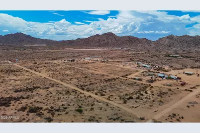 55610 W McDavid Rd (Lot 4) 2.9 Acres -- #-, Maricopa, AZ 85139 - Photo 10