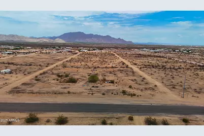 55610 W McDavid Rd (Lot 2) 2.6 Acres -- #-, Maricopa, AZ 85139 - Photo 2