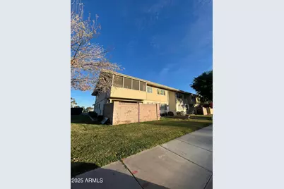 8211 E Garfield Street #J219, Scottsdale, AZ 85257 - Photo 4