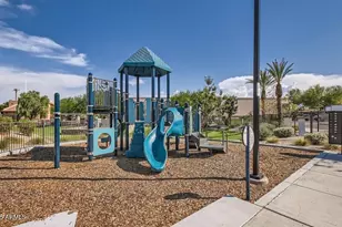 2241 W Griswold Rd, Phoenix, AZ 85021 - Photo 12