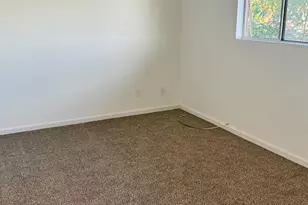 2367 W Hazelwood St, Phoenix, AZ 85015 - Photo 10