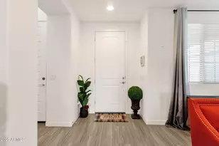 3829 S 64th Dr, Phoenix, AZ 85043 - Photo 2