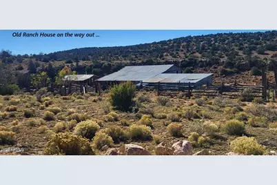 200 Acre Ranch #B, Williams, AZ 86046 - Photo 16