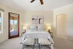 7917 E Cave Creek Rd, Carefree, AZ 85377 - Photo 32