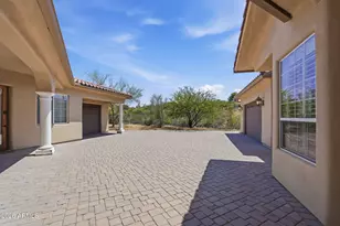 7917 E Cave Creek Rd, Carefree, AZ 85377 - Photo 56