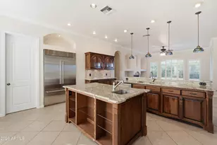 7917 E Cave Creek Rd, Carefree, AZ 85377 - Photo 16