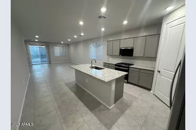 3418 S 177th Drive, Goodyear, AZ 85338 - Photo 2