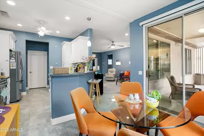 19732 N Mountain Sage Lane, Surprise, AZ 85374 - Photo 10