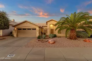 410 W Helena Dr, Phoenix, AZ 85023 - Photo 1