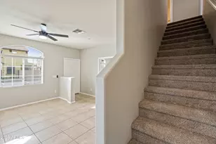 2725 E Mine Creek Rd, Phoenix, AZ 85024 - Photo 16