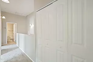 2725 E Mine Creek Rd, Phoenix, AZ 85024 - Photo 28