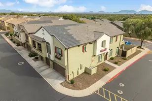 2725 E Mine Creek Rd, Phoenix, AZ 85024 - Photo 6