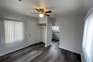 737 S 2nd St, Phoenix, AZ 85004 - Photo 2