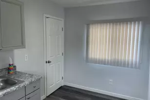 737 S 2nd St, Phoenix, AZ 85004 - Photo 6